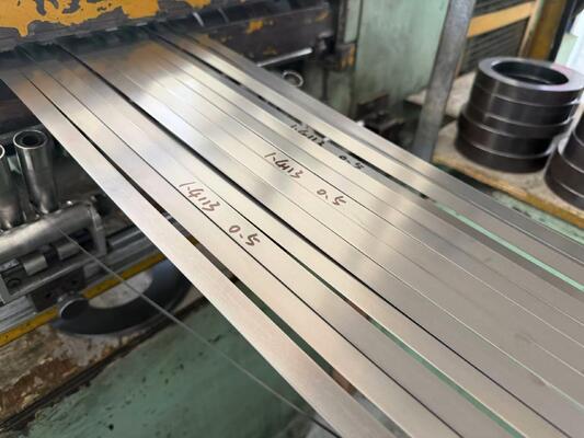 AISI 434 DIN X6CrMo17-1 Cold Rolled Stainless Steel Strip In Coil