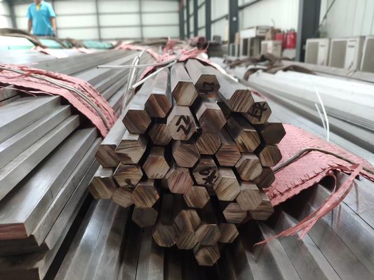 Pemesinan Gratis AISI 303 Batang Stainless Steel Bentuk Persegi Heksagonal