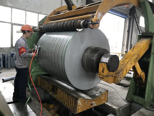 EN 1.4034 Aisi 420C DIN X46Cr13 Strip stainless steel yang digulung dingin dalam kumparan